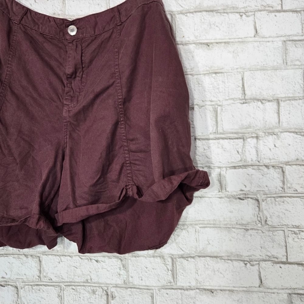 Maurices cute lyocell blend shorts - Picture 2 of 12